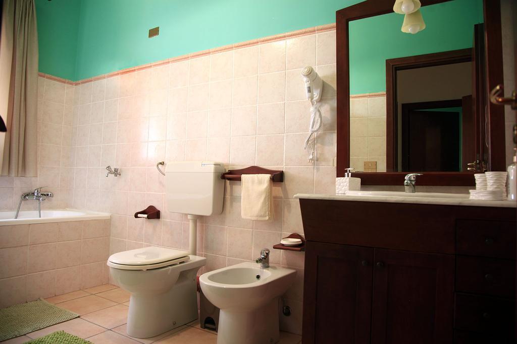Casa Vacanze Verde Mare Castel di Tusa Esterno foto